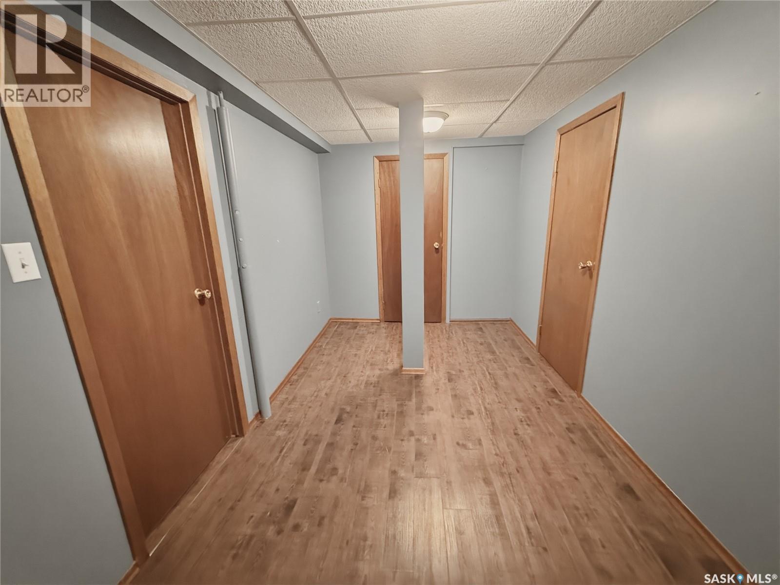 940 9th Avenue Ne, Swift Current, Saskatchewan  S9H 2S9 - Photo 34 - SK039782