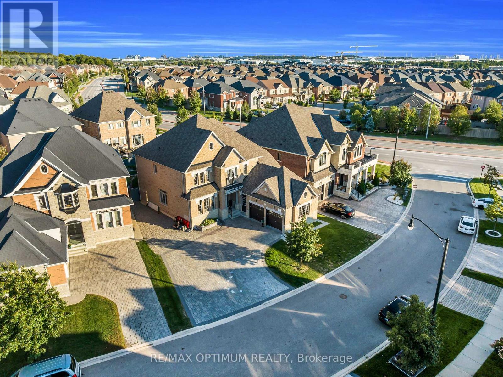 3 Port Hope Hollow, Brampton, Ontario  L6Y 2Y9 - Photo 3 - W13466662
