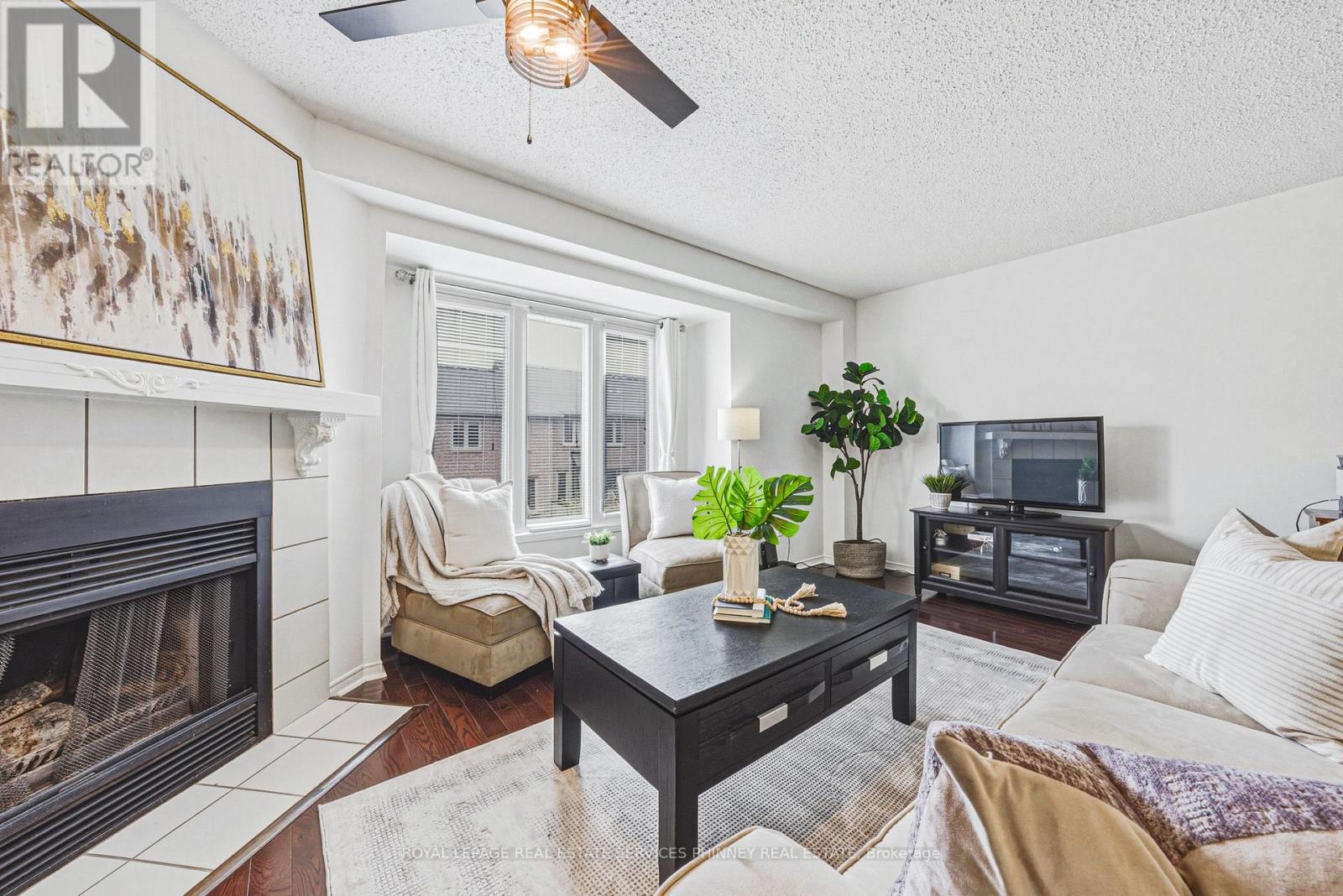 28 - 3140 Fifth Line W, Mississauga, Ontario  L5L 1A2 - Photo 3 - W13466720