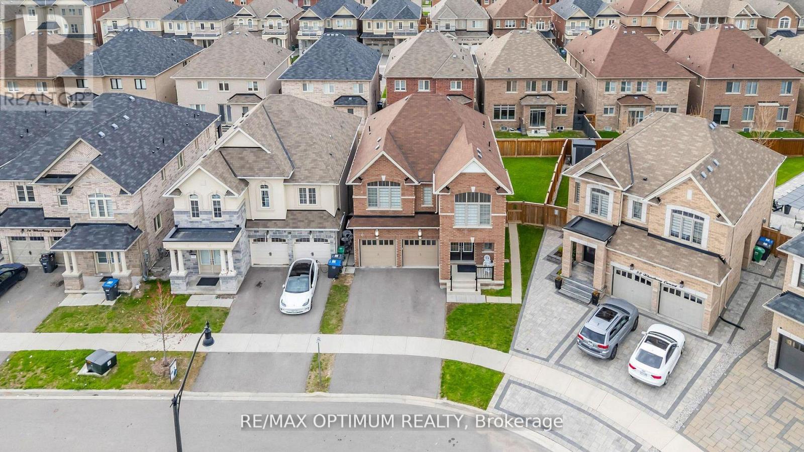 30 Wheatberry Crescent, Brampton, Ontario  L6R 4A1 - Photo 4 - W13466824
