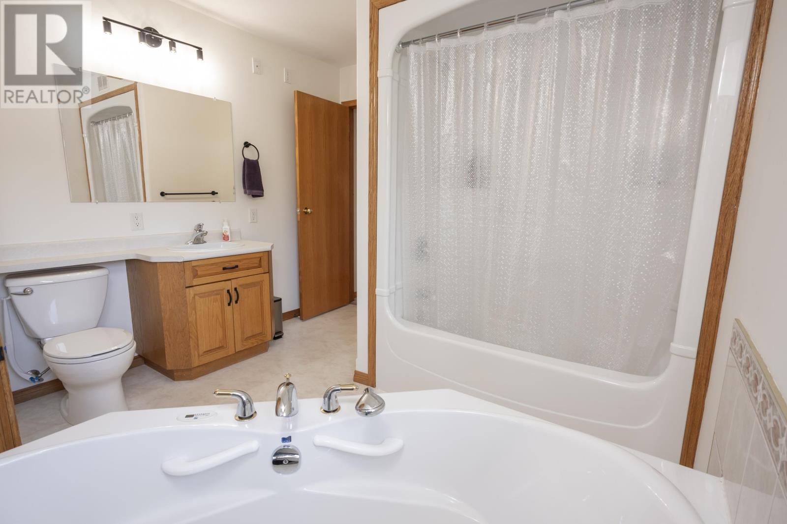 2169 Lacewood Dr, Thunder Bay, Ontario  P7K 1C4 - Photo 31 - TB2601593