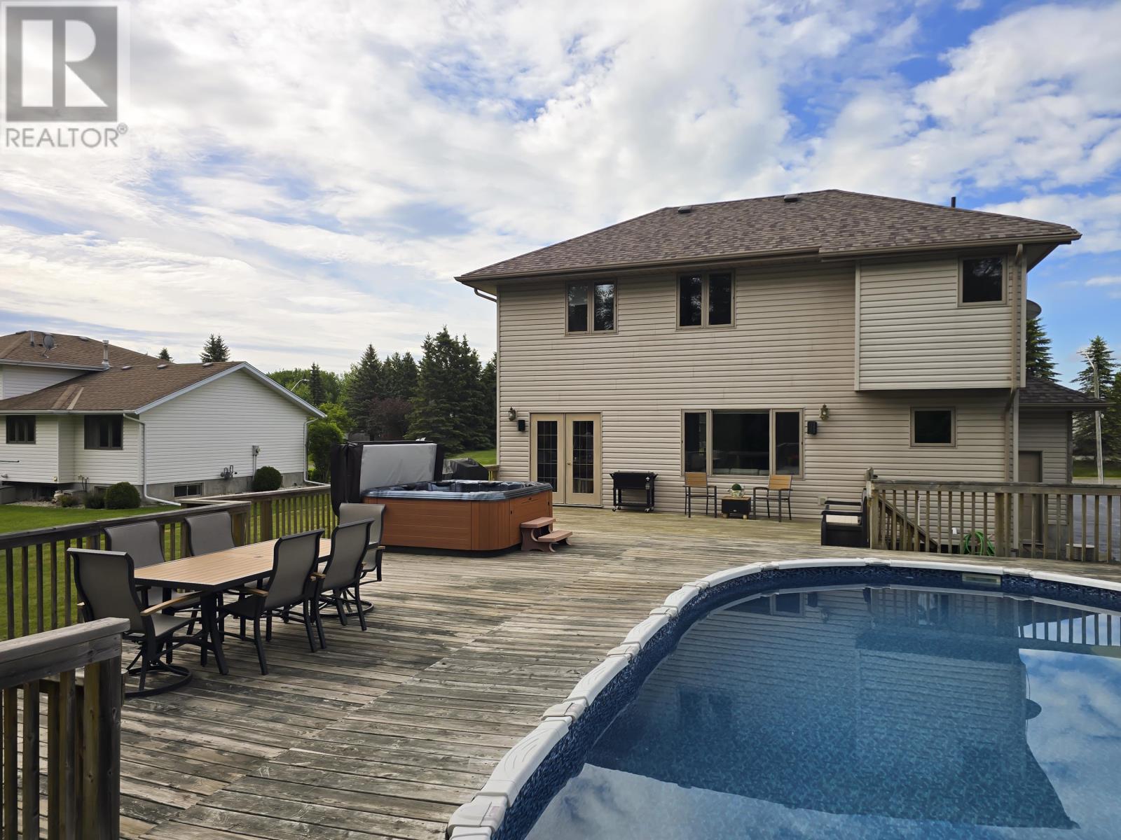 2169 Lacewood Dr, Thunder Bay, Ontario  P7K 1C4 - Photo 7 - TB2601593