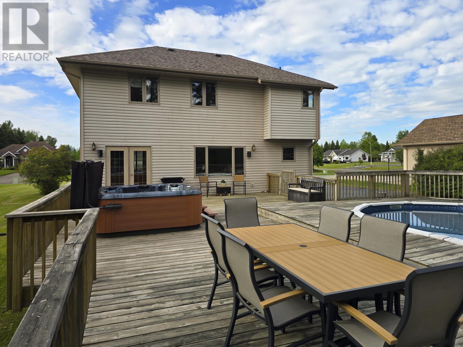 2169 Lacewood Dr, Thunder Bay, Ontario  P7K 1C4 - Photo 8 - TB2601593