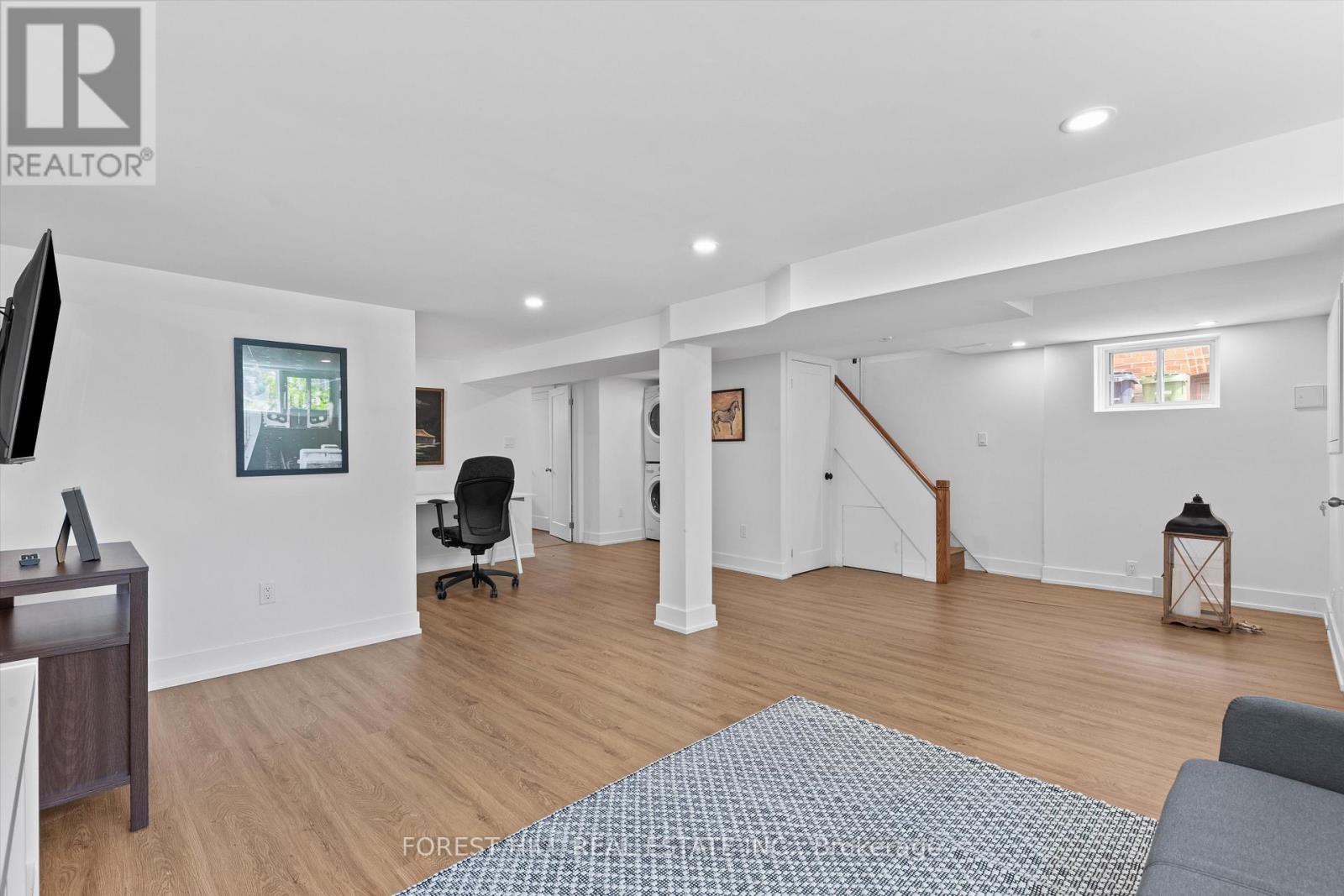 6 Barrett Road, Toronto, Ontario  M4B 1V9 - Photo 17 - E13462688