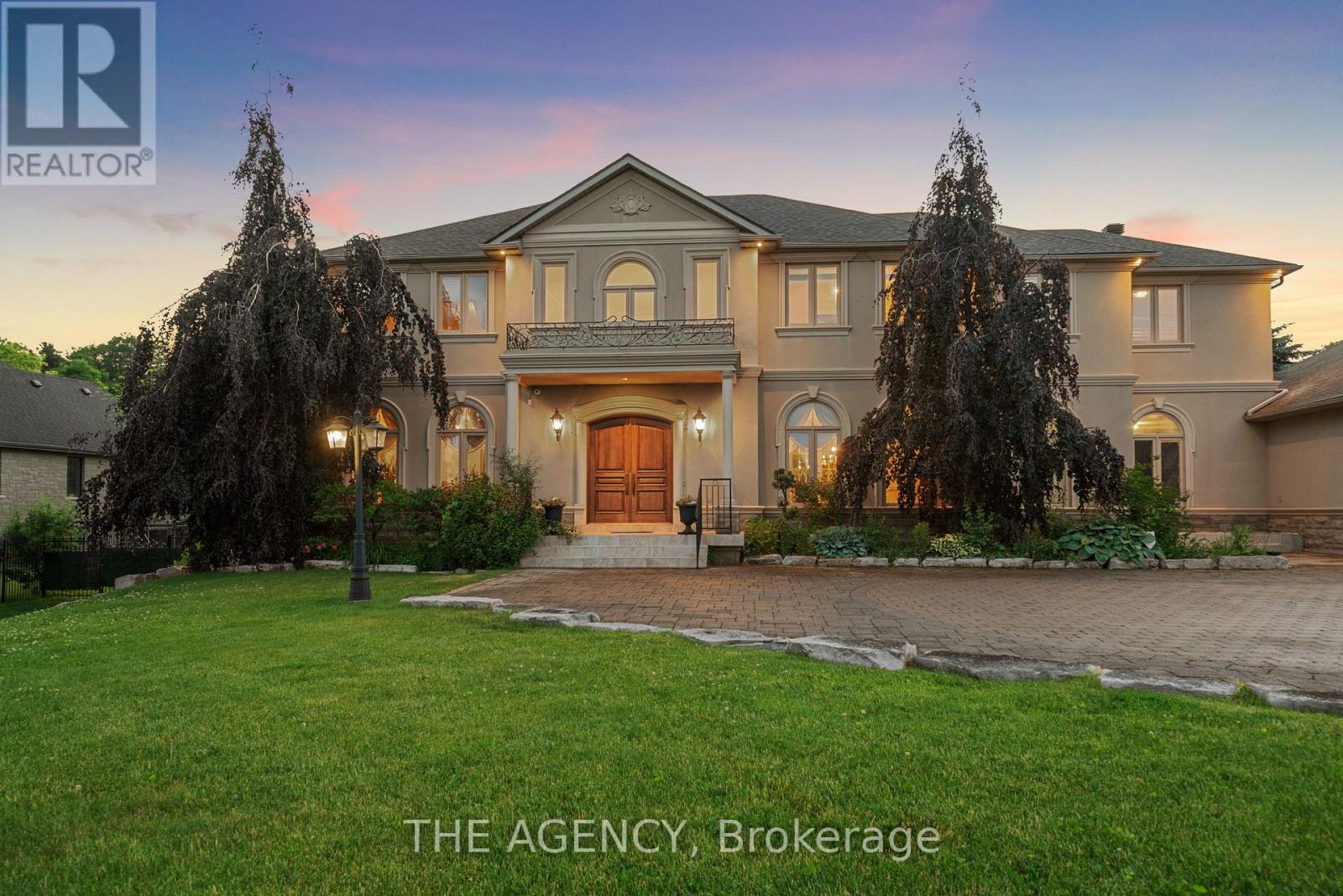 16 Dew Drop Court, Vaughan, Ontario  L6A 1E9 - Photo 2 - N13463438