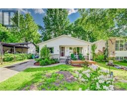 53 HELENE CRESCENT, Waterloo, Ontario
