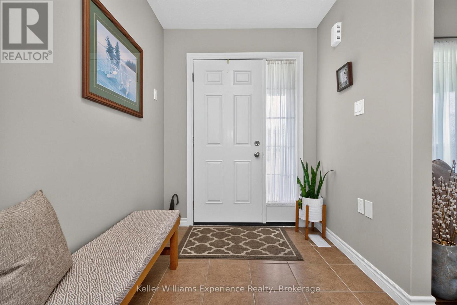 5 Sheppard Drive, Tay (Victoria Harbour), Ontario  L0K 2A0 - Photo 5 - S13467006