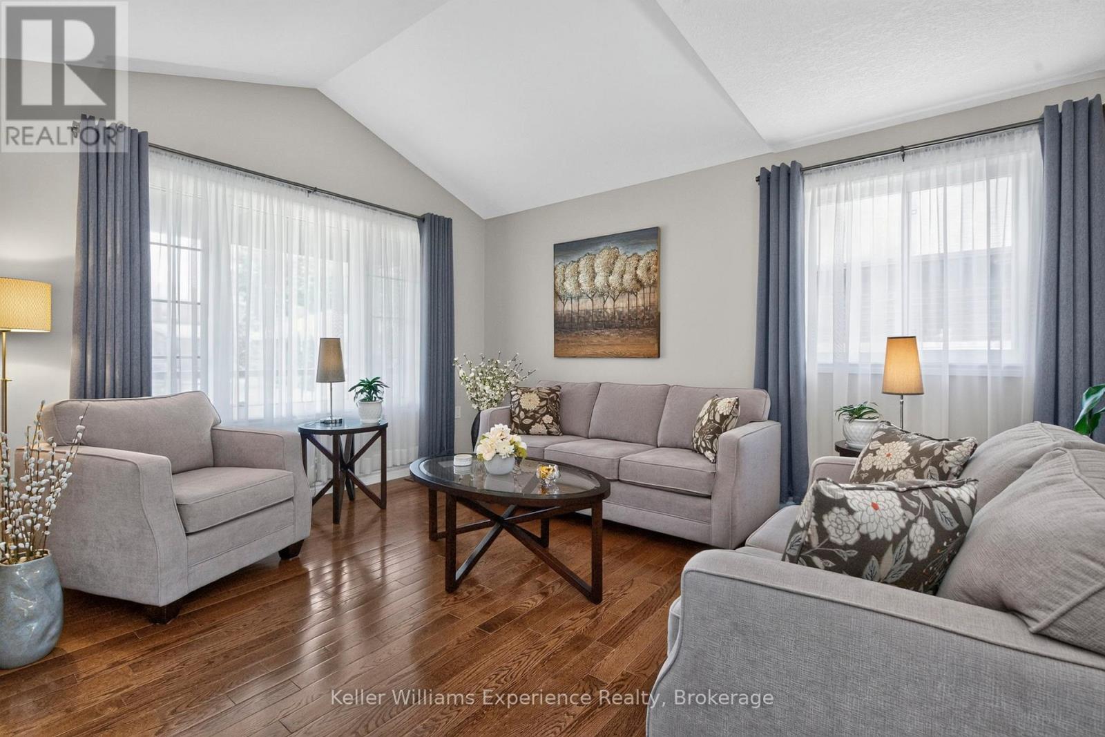 5 Sheppard Drive, Tay (Victoria Harbour), Ontario  L0K 2A0 - Photo 7 - S13467006