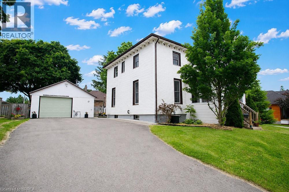 39 Centre Street, Woodstock, Ontario  N4S 3X6 - Photo 4 - 40837322