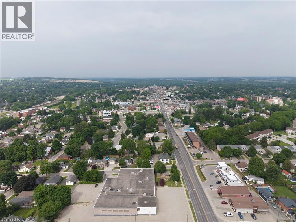 39 Centre Street, Woodstock, Ontario  N4S 3X6 - Photo 42 - 40837322