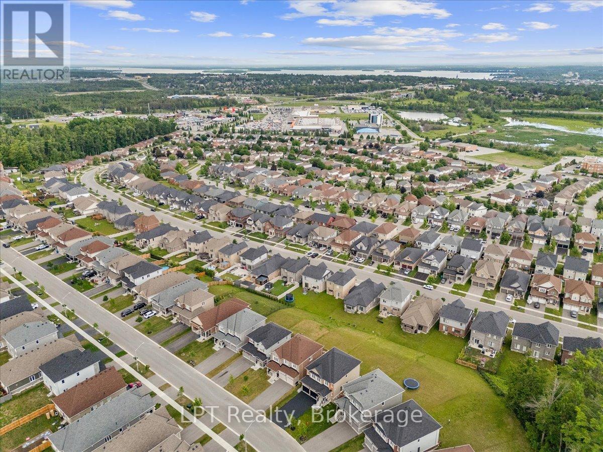 47 Atlantis Drive, Orillia, Ontario L3V 8L4 - Photo 46 - S13467028
