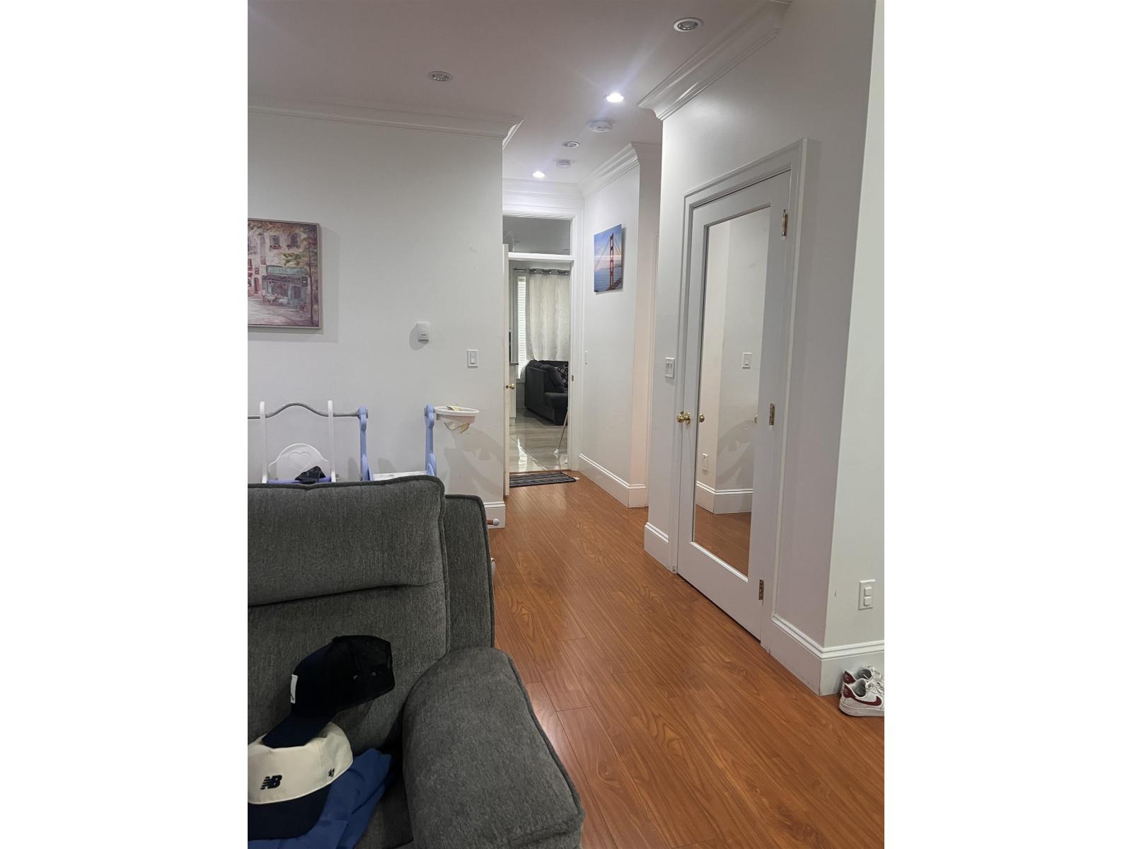 13296 62a Avenue, Surrey, British Columbia  V3X 0A9 - Photo 8 - R3137504