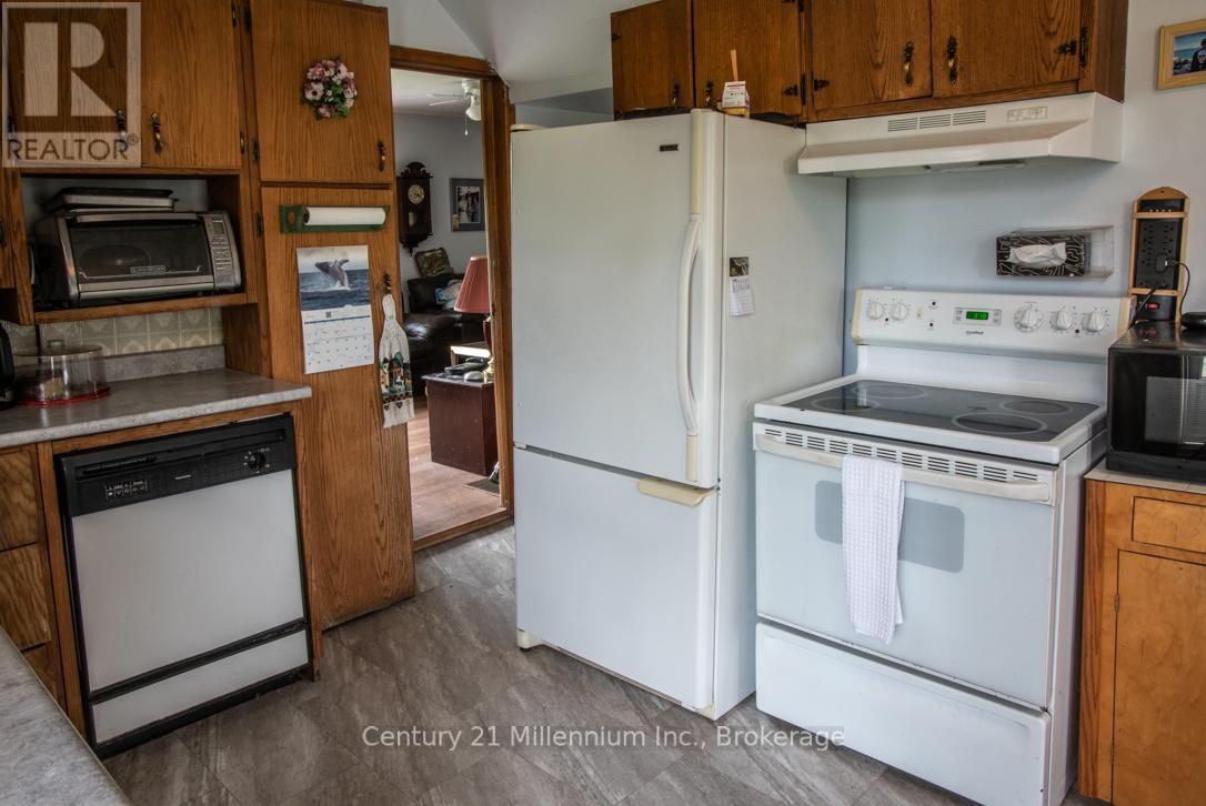 504354 Grey Road 12 Road, West Grey, Ontario N0C 1H0 - Photo 11 - X13467018