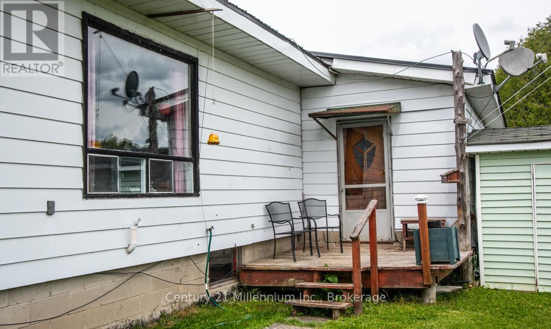 504354 Grey Road 12 Road, West Grey, Ontario N0C 1H0 - Photo 16 - X13467018