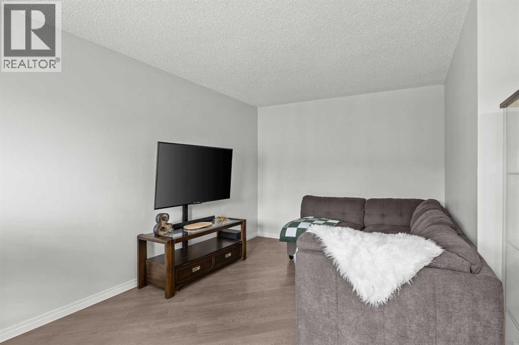 11 Windford Crescent SW, Airdrie, Alberta  T4B 4A4 - Photo 15 - A2320221