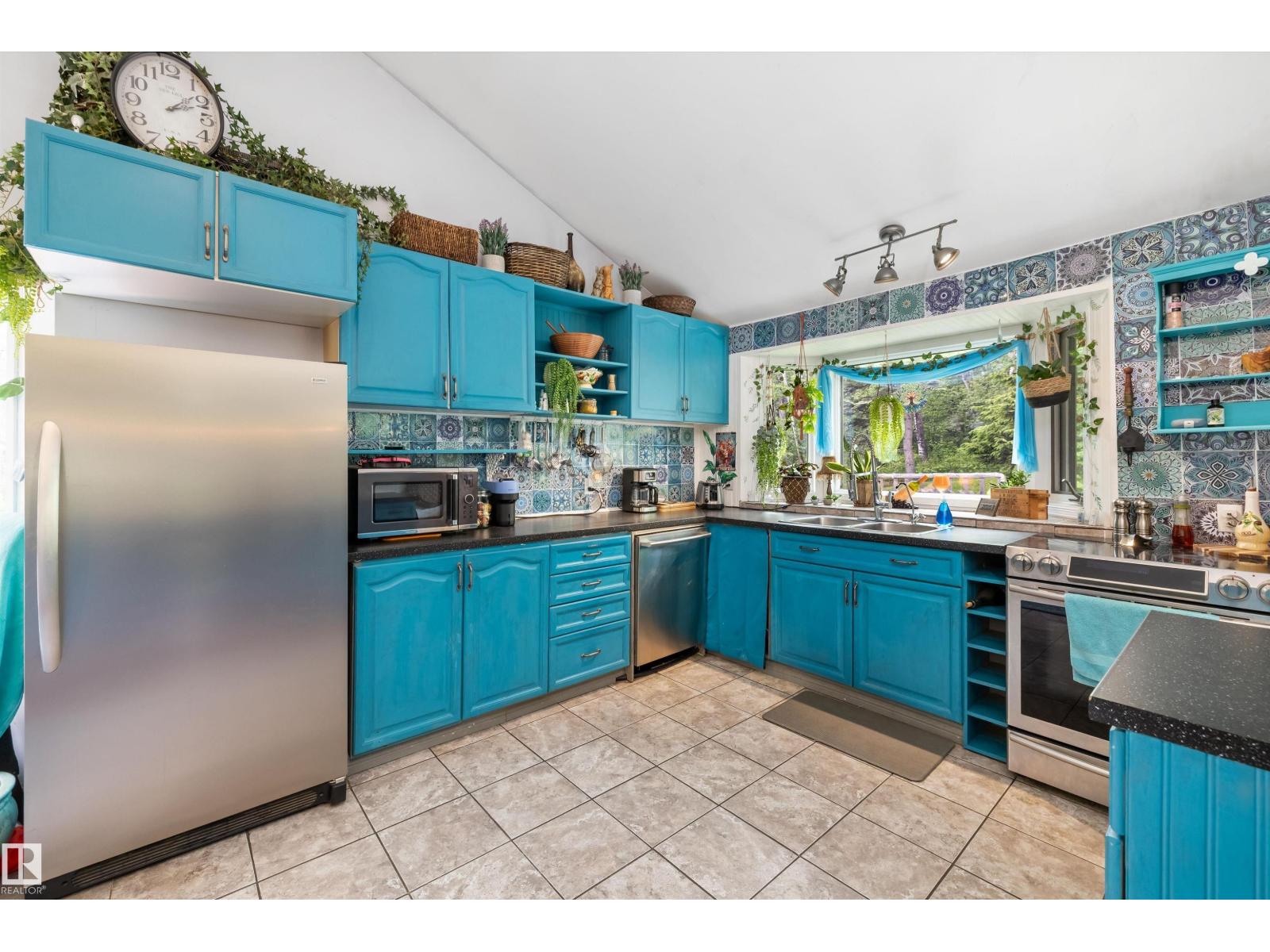 7 53424 Range Road 13, Rural Parkland County, Alberta  T7Y 0B4 - Photo 4 - E4494629