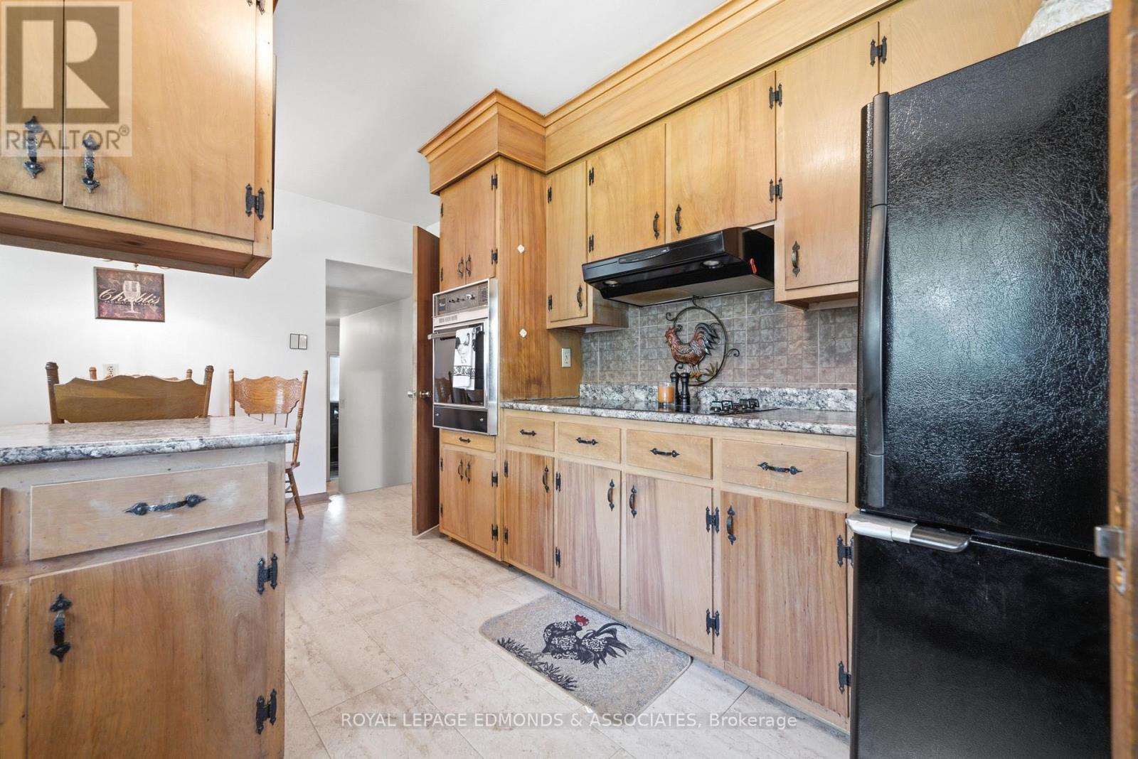 28 Barry Street, Laurentian Valley, Ontario  K8A 7L5 - Photo 17 - X13467120