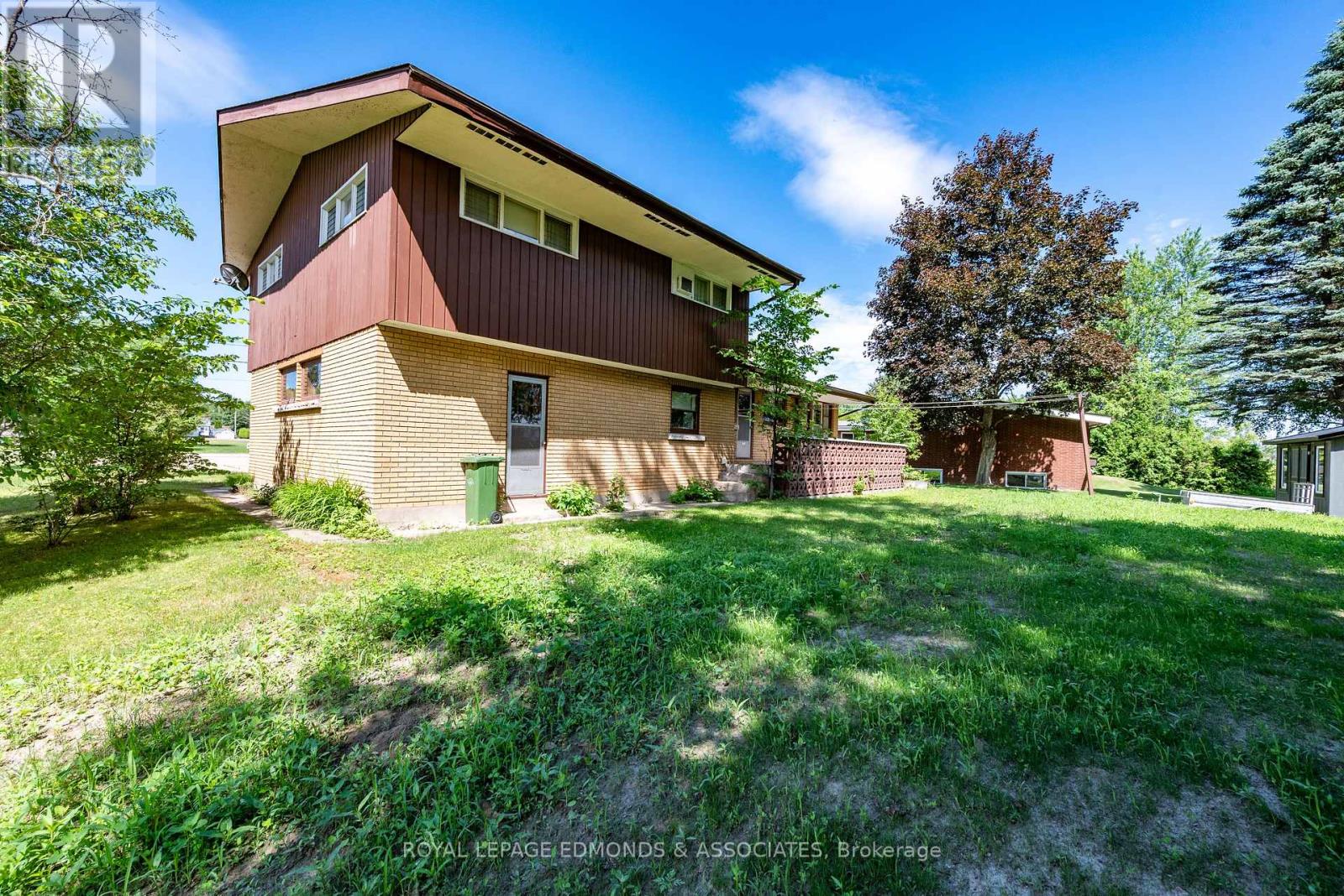 28 Barry Street, Laurentian Valley, Ontario  K8A 7L5 - Photo 22 - X13467120