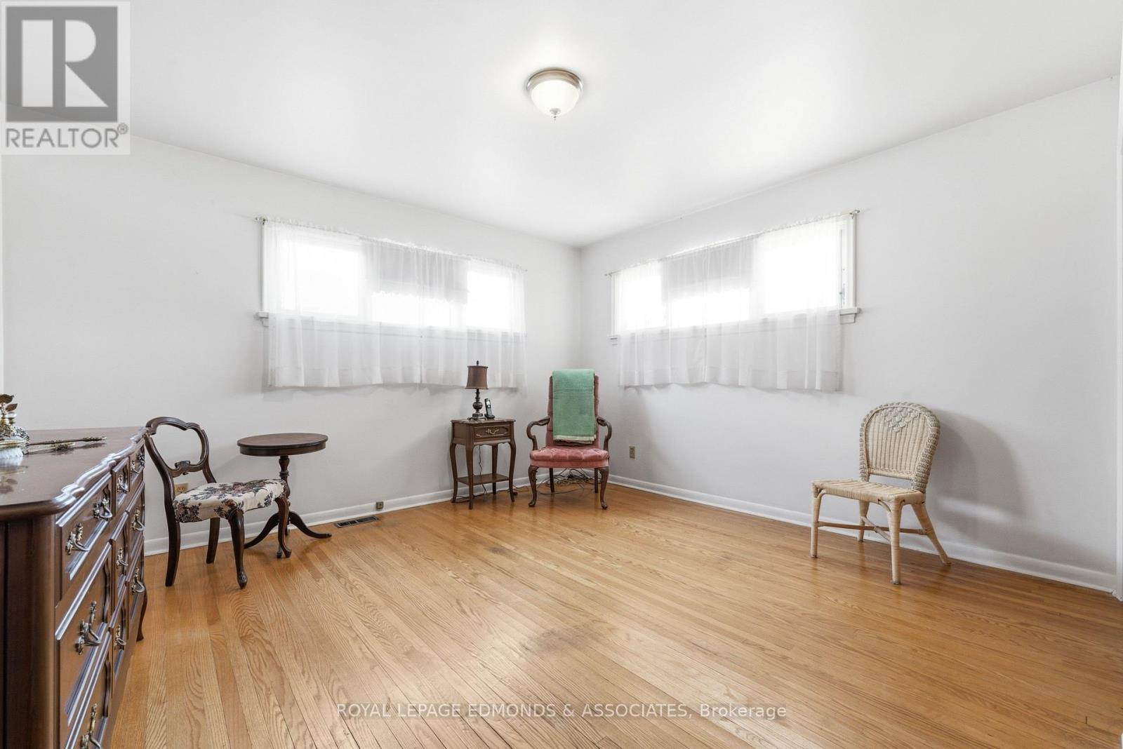 28 Barry Street, Laurentian Valley, Ontario  K8A 7L5 - Photo 30 - X13467120