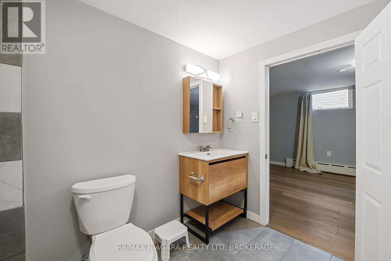 Basement - 34 St George Street, St. Catharines, Ontario  L2M 5P3 - Photo 15 - X13467138