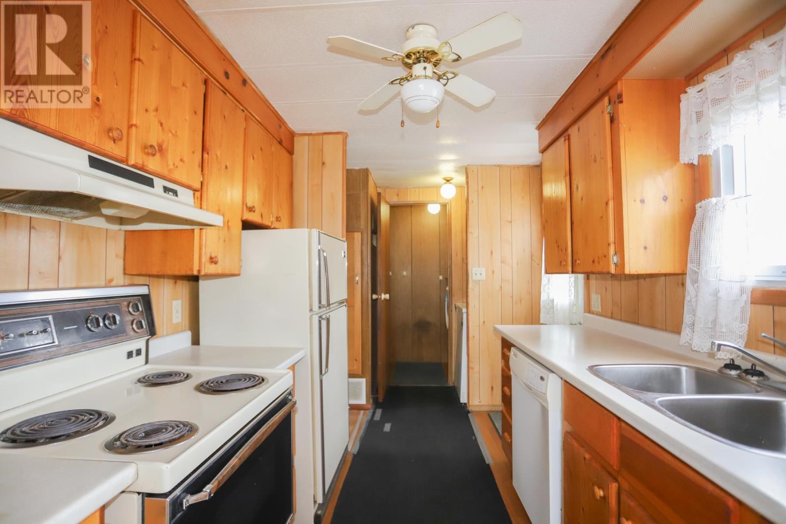 376 Boyle St, Thessalon, Ontario  P0R 1L0 - Photo 30 - SM261131