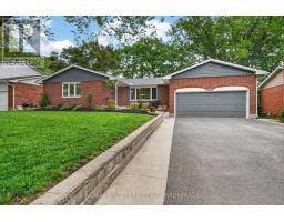 230 BICKNELL CRESCENT, Kingston, Ontario