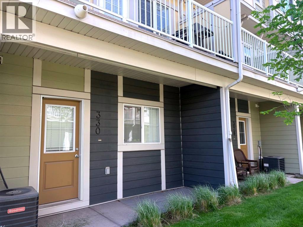 330 Marquis Lane Se, Calgary, Alberta  T3M 2G6 - Photo 3 - A2296669