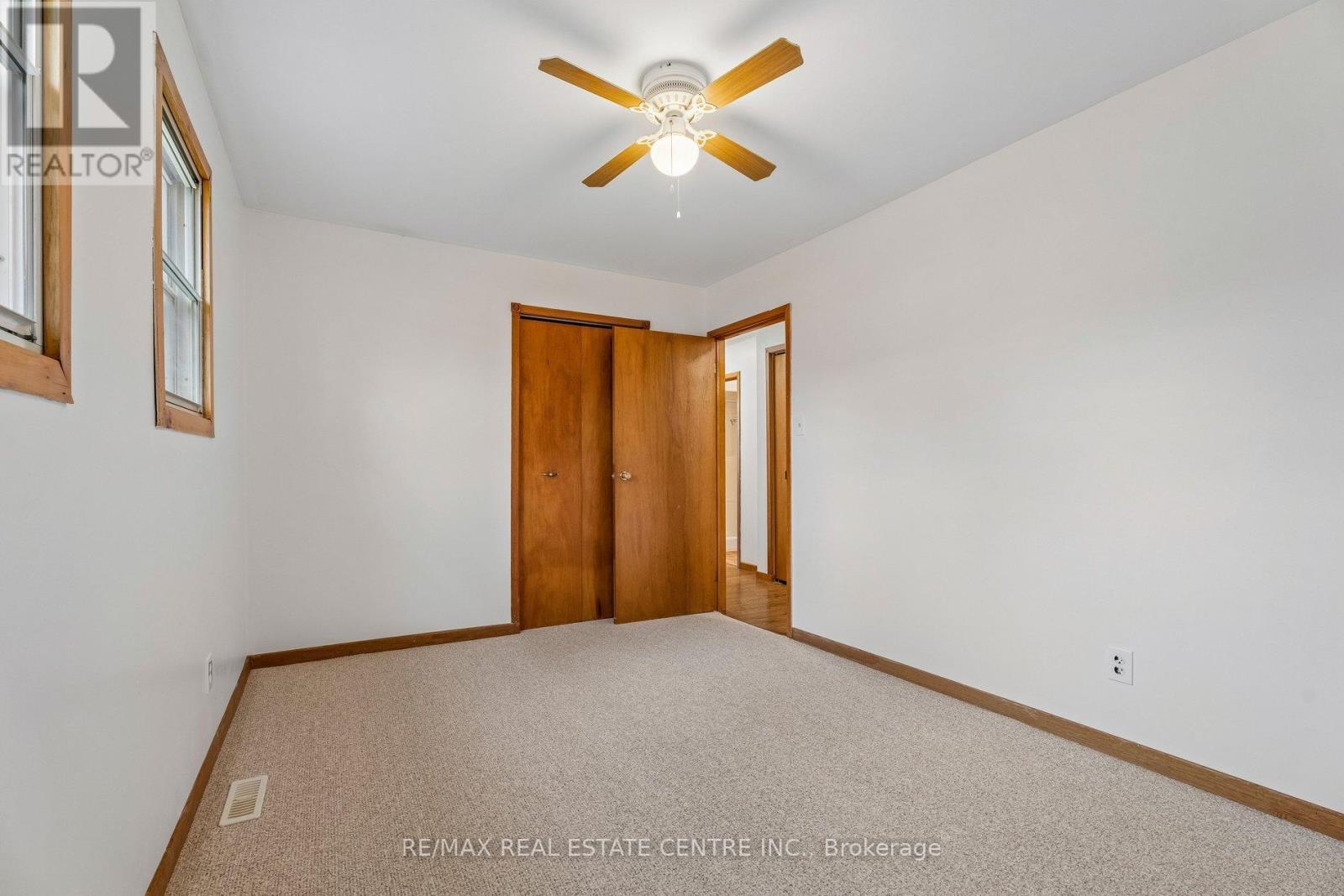 449 Mosley Street, Wasaga Beach, Ontario  L9Z 2J4 - Photo 27 - S13066194