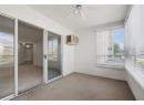 1055 Lawrence Avenue Unit# 102, Kelowna, BC V1Y 6M3