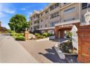 1055 Lawrence Avenue Unit# 102, Kelowna, BC V1Y 6M3