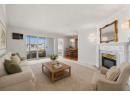 1055 Lawrence Avenue Unit# 102, Kelowna, BC V1Y 6M3