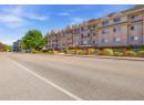 1055 Lawrence Avenue Unit# 102, Kelowna, BC V1Y 6M3