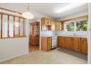 1055 Lawrence Avenue Unit# 102, Kelowna, BC V1Y 6M3