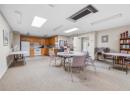 1055 Lawrence Avenue Unit# 102, Kelowna, BC V1Y 6M3
