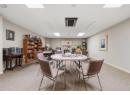 1055 Lawrence Avenue Unit# 102, Kelowna, BC V1Y 6M3