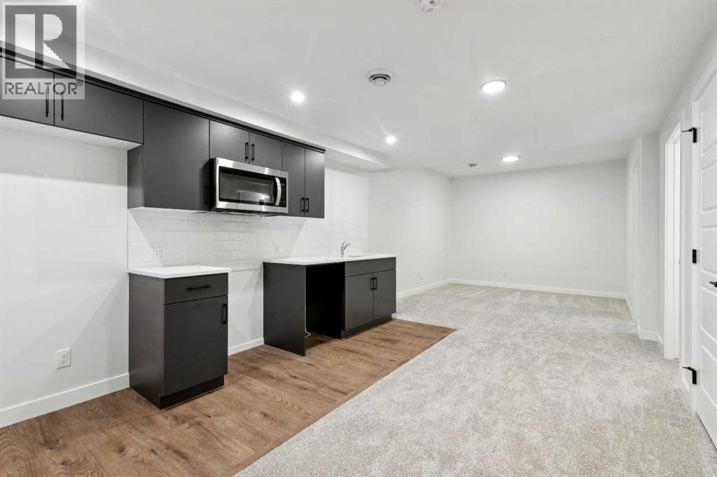 37 Sora Gardens SE, Calgary, Alberta  T3S 0V3 - Photo 42 - A2310880