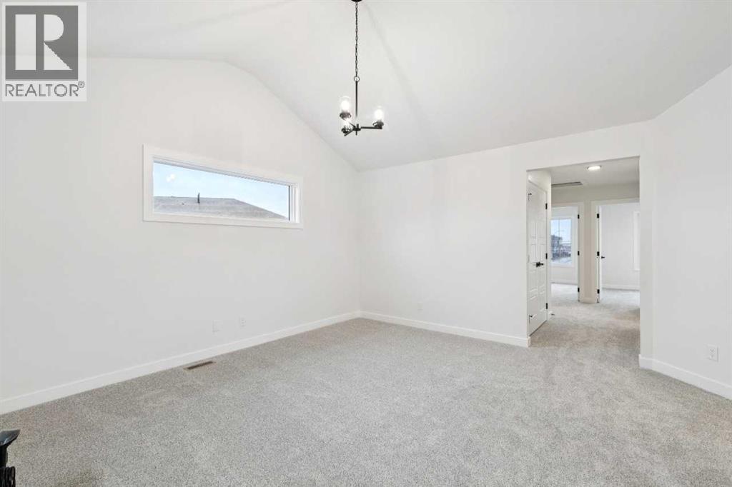 37 Sora Gardens SE, Calgary, Alberta  T3S 0V3 - Photo 23 - A2310880