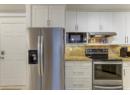1088 Sunset Drive Unit# 332, Kelowna, BC V1Y 9W1