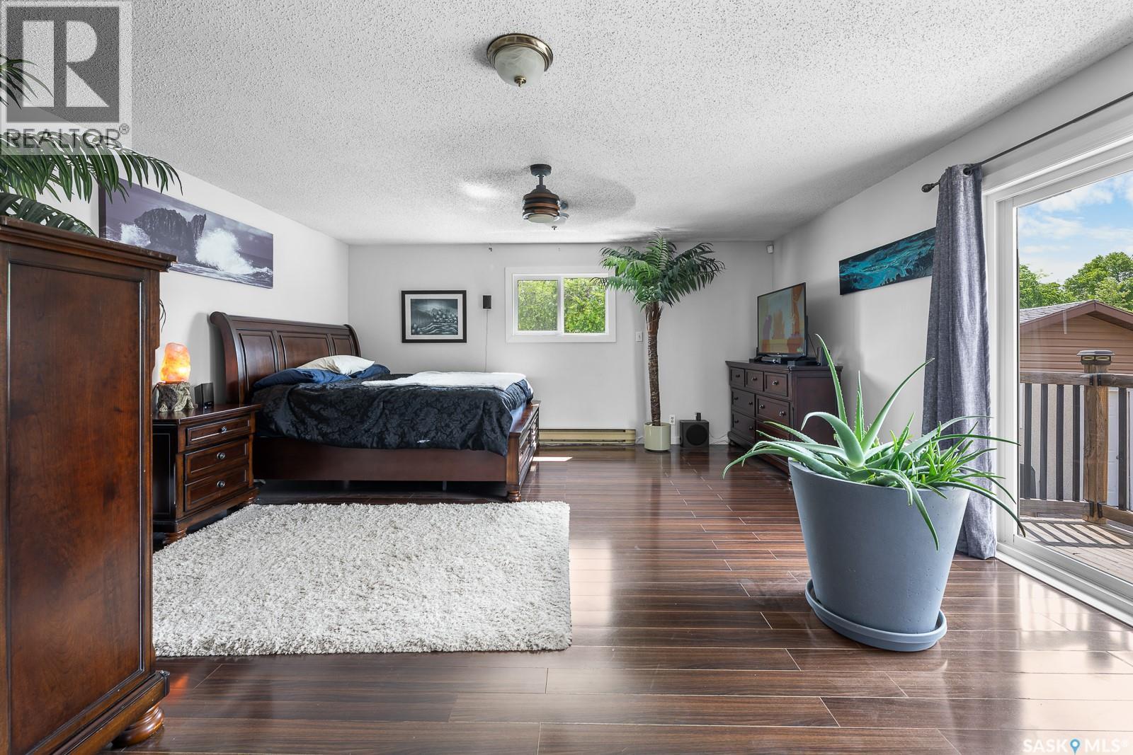 10 Bastedo Crescent, Regina, Saskatchewan  S4T 6X9 - Photo 12 - SK039978
