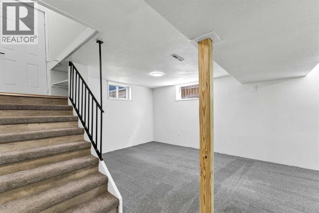 1005 Bullivant Crescent SW, Medicine Hat, Alberta  T1A 5G7 - Photo 22 - A2322342