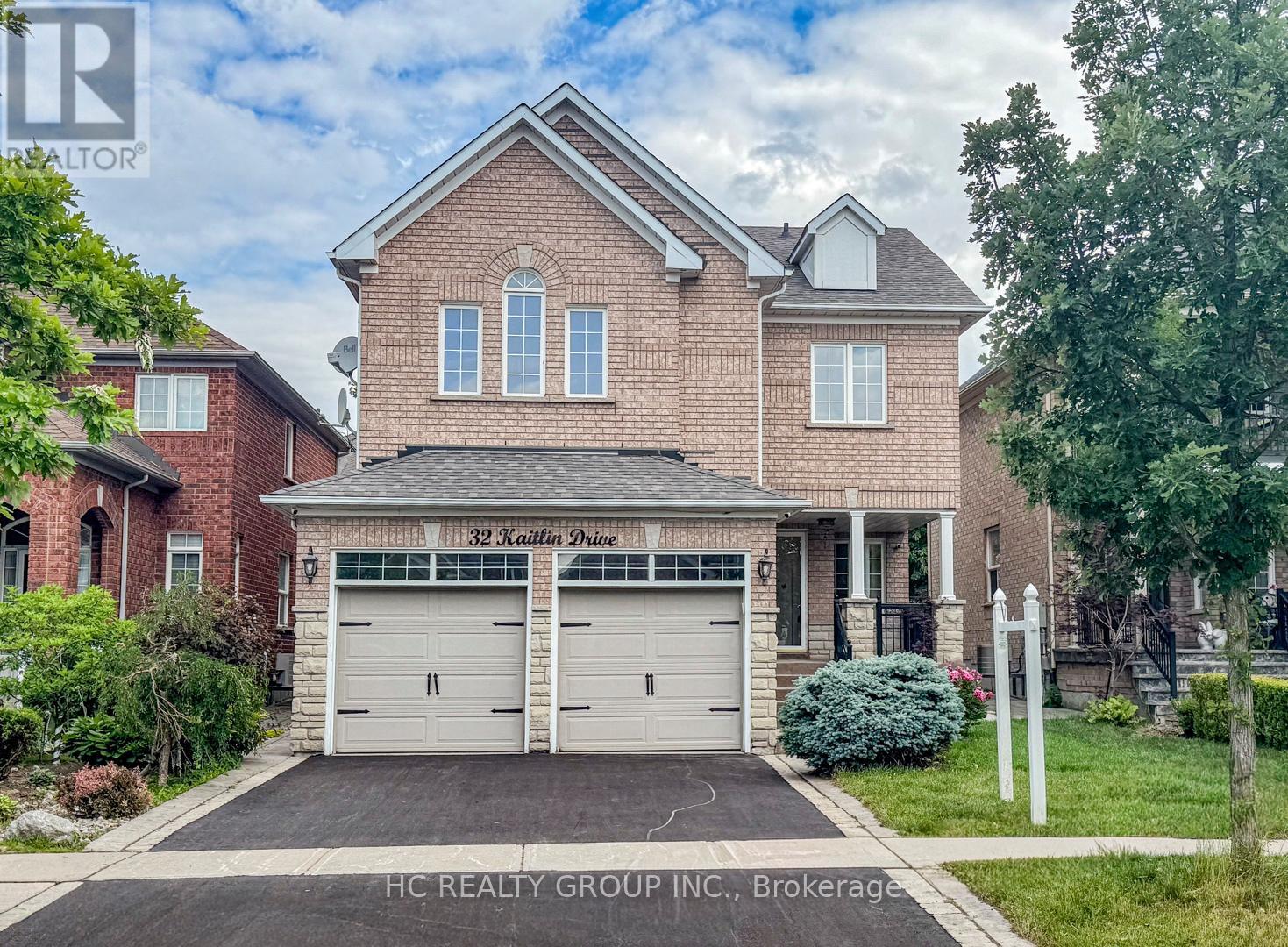 32 KAITLIN DRIVE, Richmond Hill, Ontario
