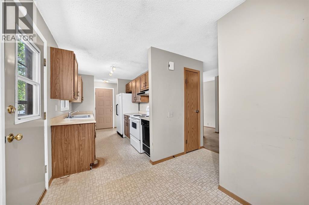 103 Rivervalley Crescent Se, Calgary, Alberta  T2C 3K4 - Photo 15 - A2321607
