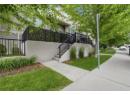300 Drysdale Boulevard Unit# 8, Kelowna, BC V1V 3E6