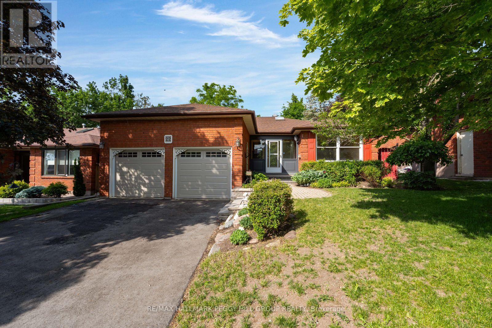 22 RICHLER CRESCENT, Barrie, Ontario