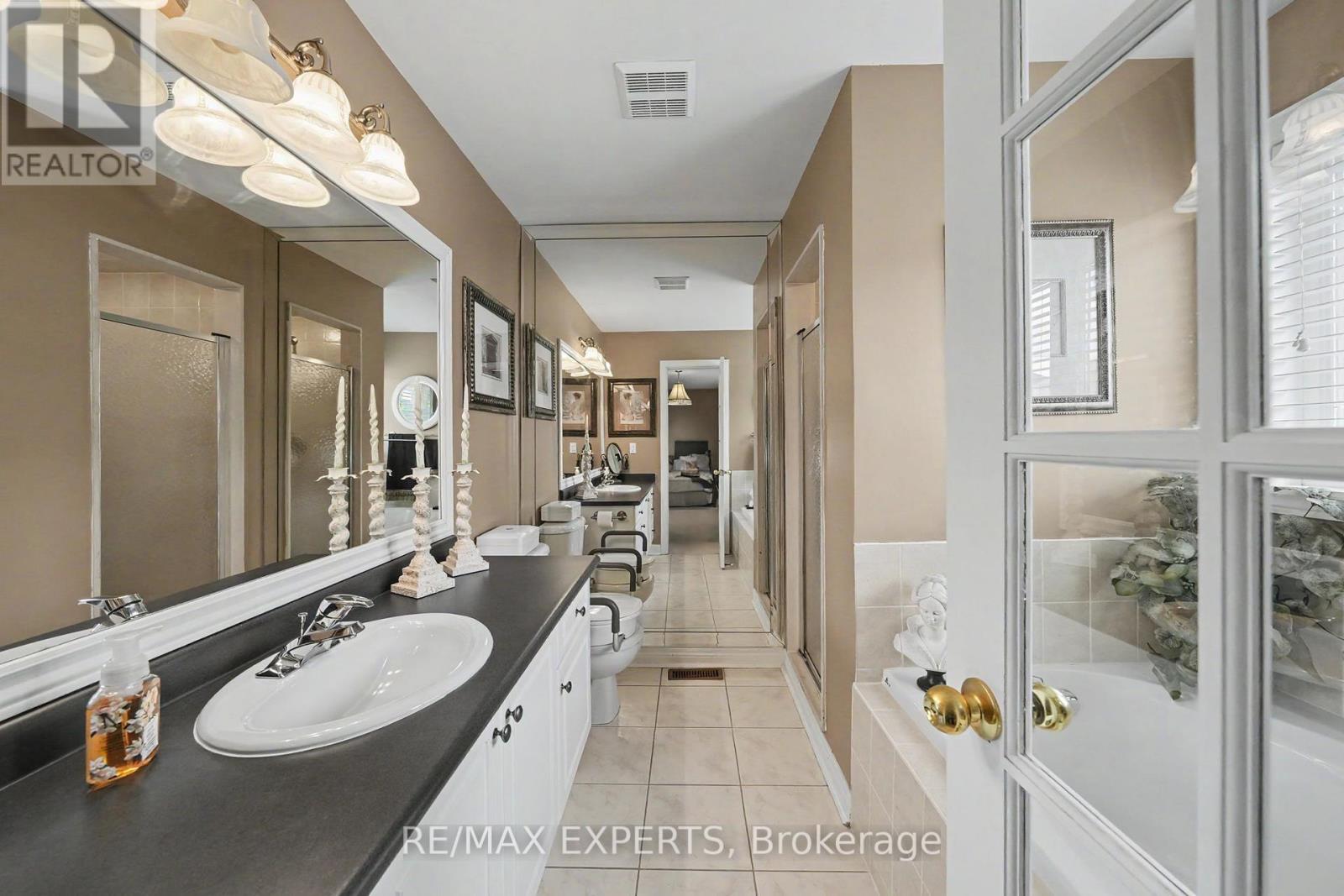 46 Battleford Avenue, Vaughan, Ontario  L4H 2L9 - Photo 10 - N13466542