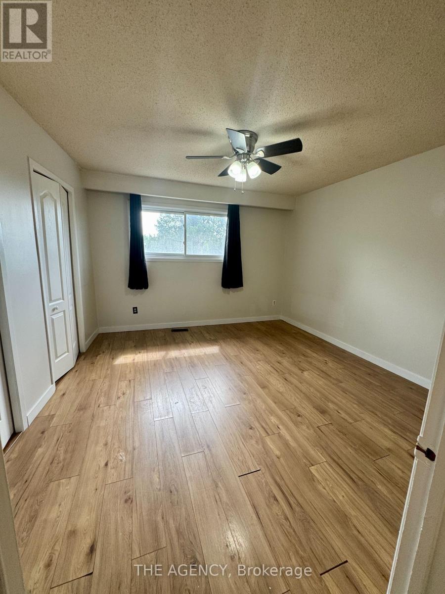 2720 Windjammer Road, Mississauga, Ontario  L5L 1T7 - Photo 11 - W13467098