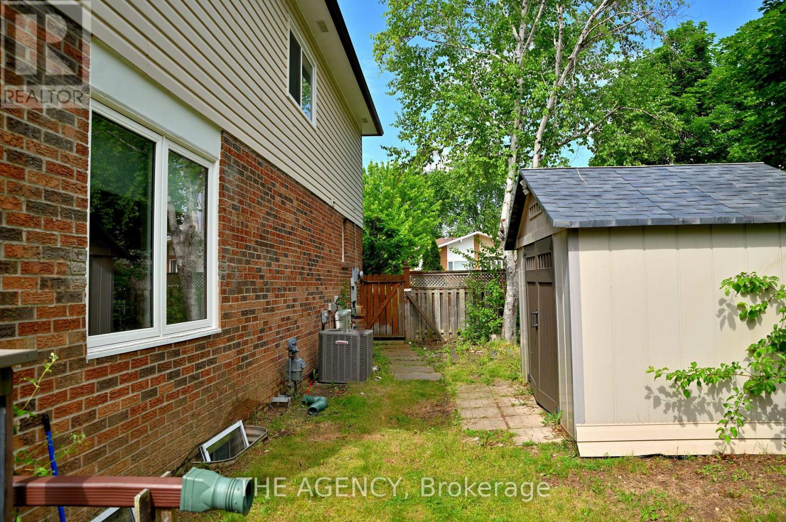 2720 Windjammer Road, Mississauga, Ontario  L5L 1T7 - Photo 22 - W13467098