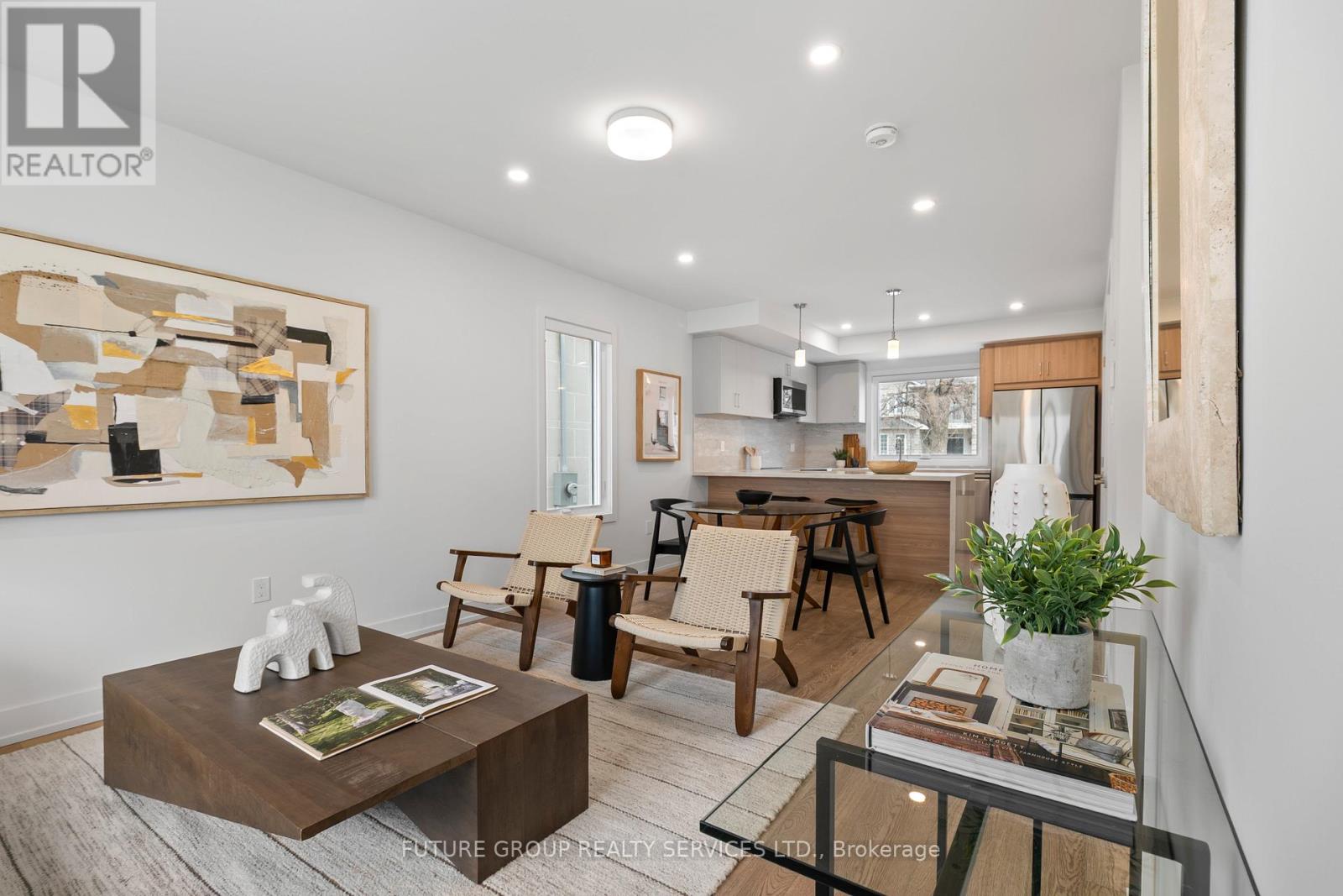 UNIT 1 - 34 POPLAR AVENUE, Toronto, Ontario