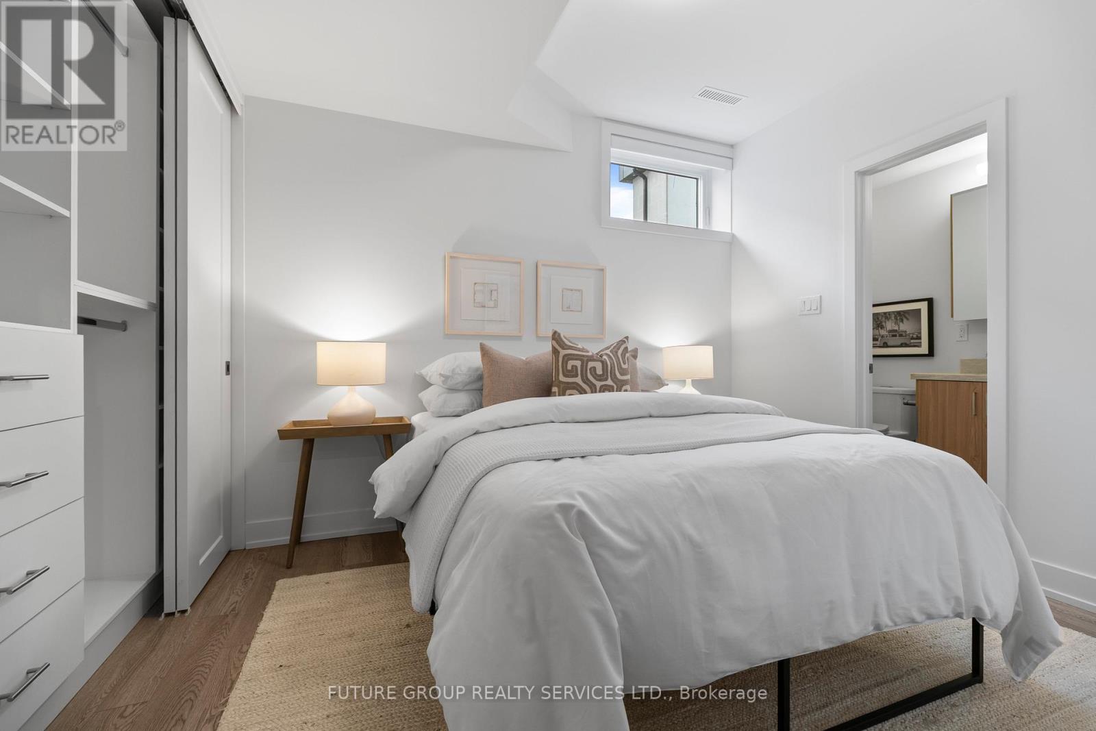 Unit 1 - 34 Poplar Avenue, Toronto, Ontario  M9B 3R4 - Photo 15 - W13467104