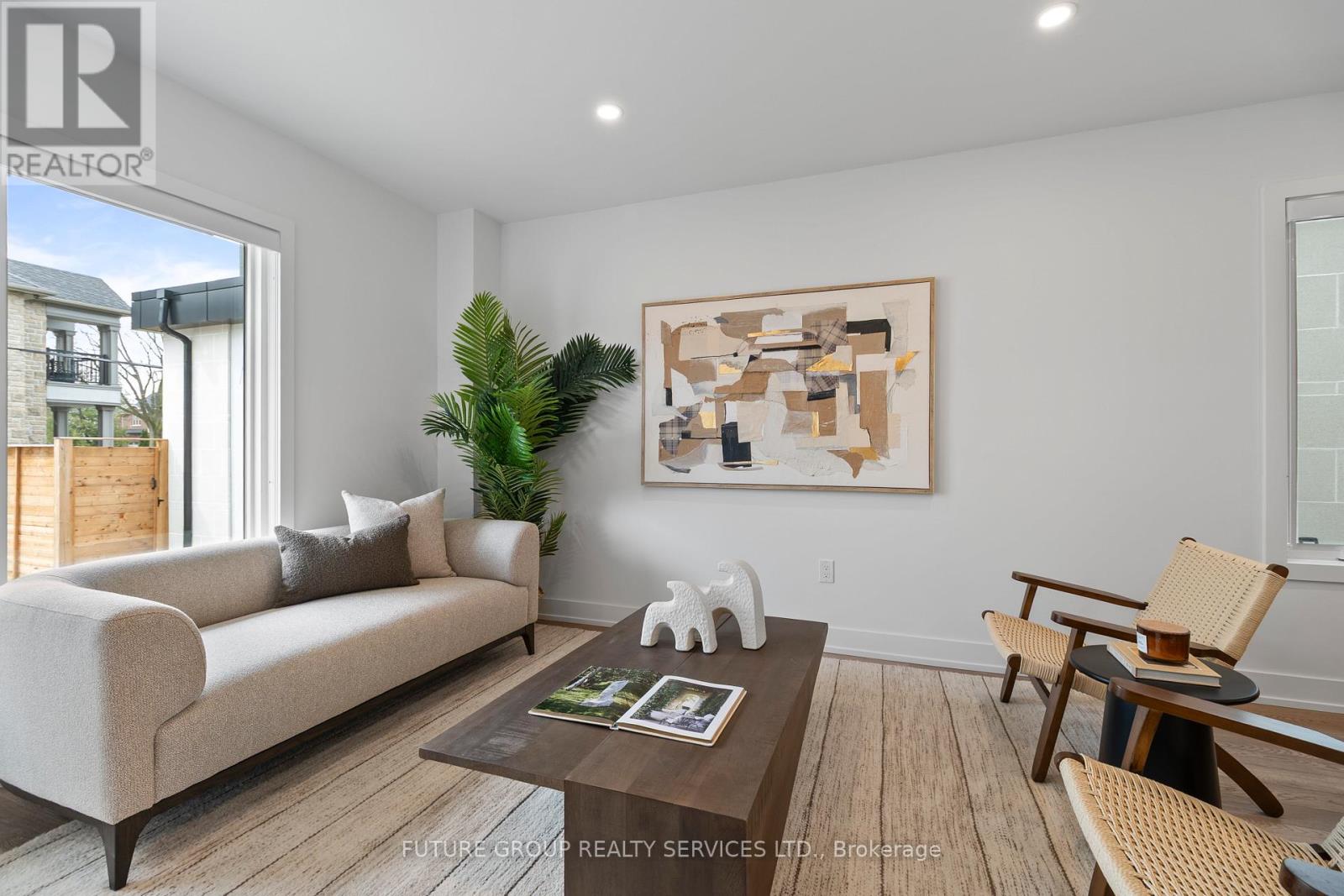Unit 1 - 34 Poplar Avenue, Toronto, Ontario  M9B 3R4 - Photo 3 - W13467104